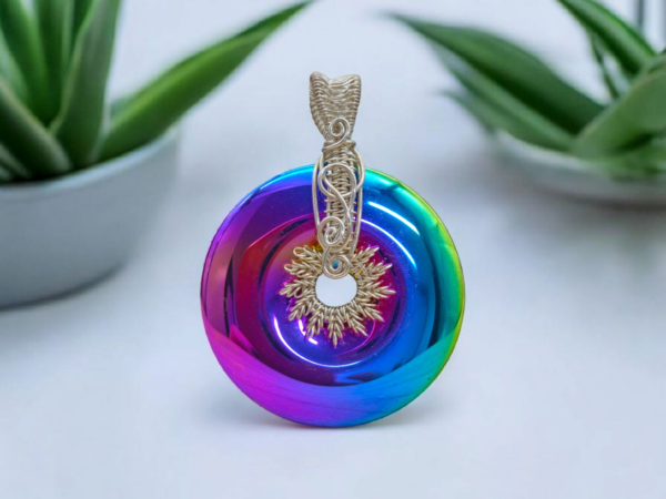 Schmuckanhänger Donut aus Hämatit Farbe Regenbogen – Bild 3