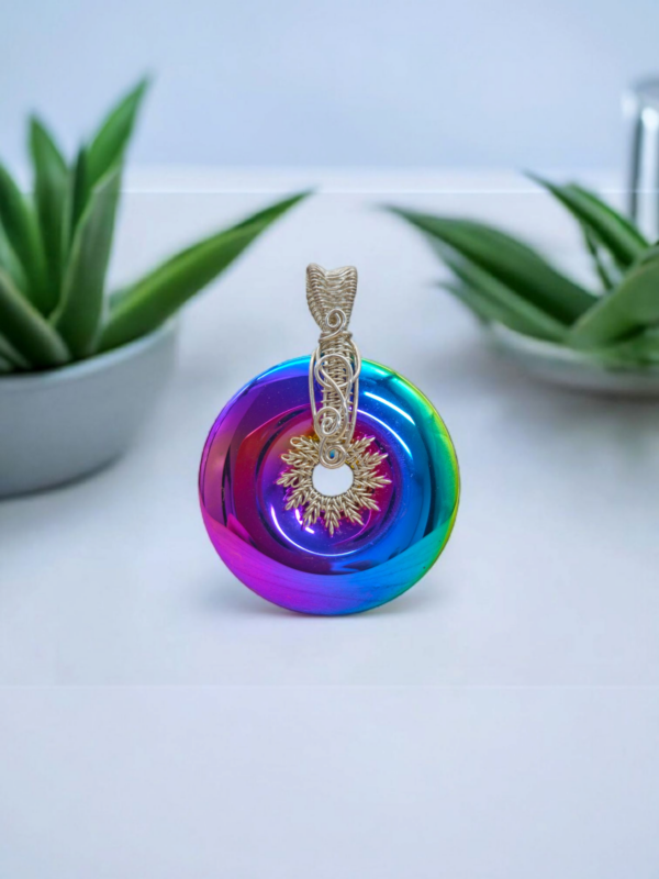 Schmuckanhänger Donut aus Hämatit Farbe Regenbogen – Bild 2