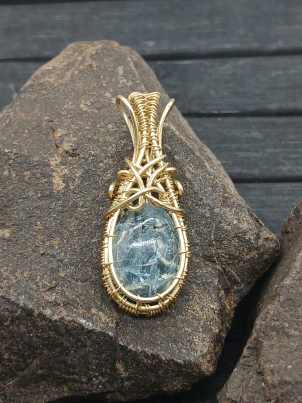 Schmuckanhänger Aquamarin zierlich in 585 Gold – Bild 4