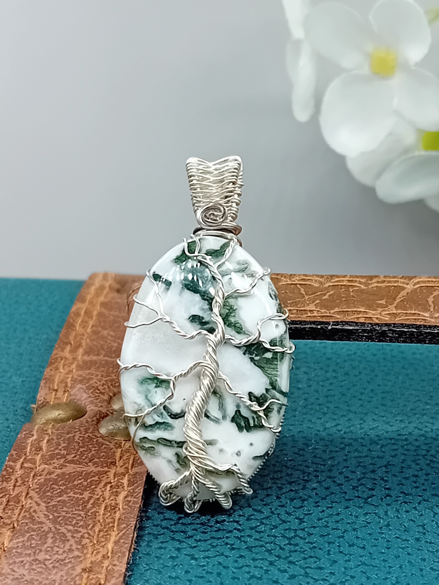 Schmuckanhänger Baumachat aus 925 Silber mit Lebensbaum – Bild 2