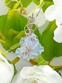 Anhänger Chalcedonblüte handgefertigt in 925er Sterlingsilber