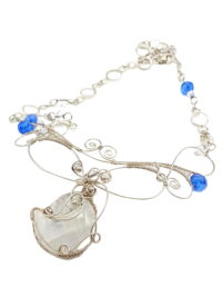 Collier „Luna“ mit weißem Labradorit gefasst in 925 Sterlingsilber