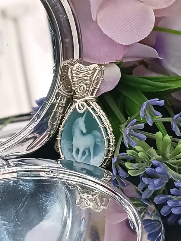 Schmuckanhänger Achat Kamee gefärbt grün Motiv Einhorn 925 Sterlingsilber – Bild 9