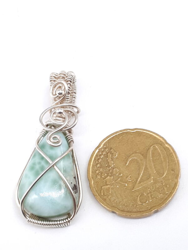 Schmuckanhänger mit grün-türkisfarbenen Larimar in 925 Silber gefasst – Bild 4