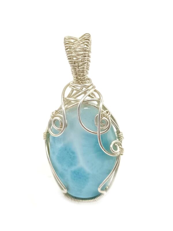 Schmuckanhänger mit blau-türkisfarbenen Larimar in 925 Silber