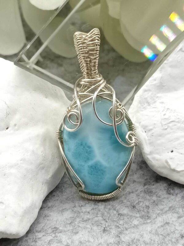 Schmuckanhänger mit blau-türkisfarbenen Larimar in 925 Silber – Bild 2