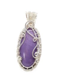 Schmuckanhänger Lavendel-Jade in Sterlingsilber