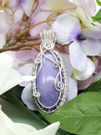 Schmuckanhänger Lavendel-Jade in Sterlingsilber