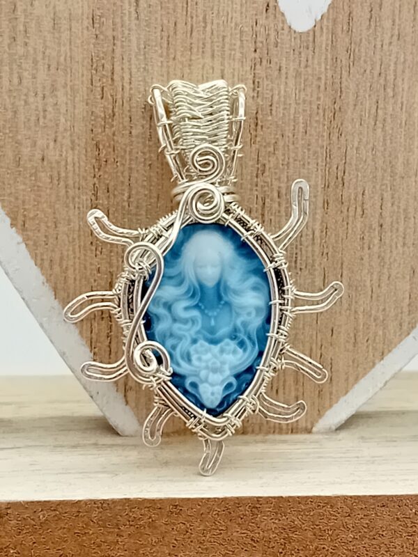 Schmuckanhänger blaue Achat Kamee Göttin 925 Silber – Bild 4