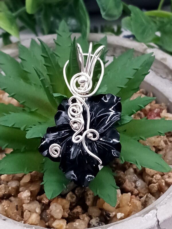 Schmuckanhänger Onyxblüte schwarz gefärbt 925 Silber – Bild 4