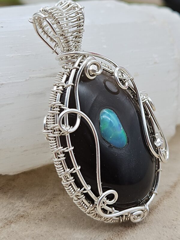 Anhänger Opal in Obsidian – Bild 4